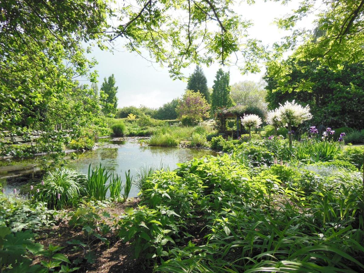 Weurt Bed And Garden Alde Coninckshof B&B 외부 사진